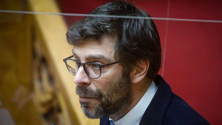 Γιατρομανωλάκης: Ο γάμος των ομόφυλων ζευγαριών είναι θέμα της Πολιτείας, όχι της Εκκλησίας