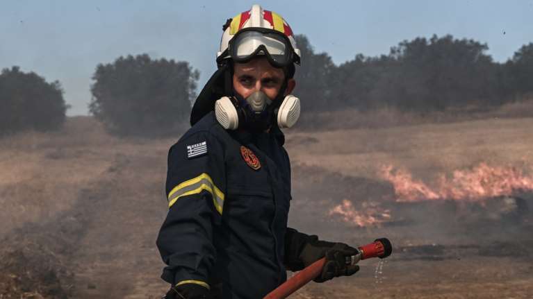 Κικίλιας: Συναγερμός για υψηλό κίνδυνο πυρκαγιάς σε όλη τη χώρα -&quot; Πολύ δύσκολη η εβδομάδα που έρχεται&quot; [Βίντεο]