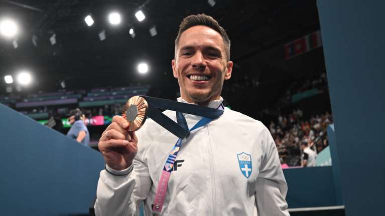 Ολυμπιακοί Αγώνες: &quot;Μύθος&quot; ο Λευτέρης Πετρούνιας - Έγινε ο πρώτος αθλητής στους κρίκους με 3 Ολυμπιακά μετάλλια