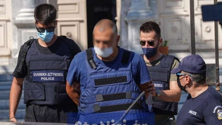 Μυτιλήνη: 16 χρόνια κάθειρξη στον 53χρονο αστυνομικό για ασέλγεια σε βάρος 14χρονης - Αθώος για βιασμό