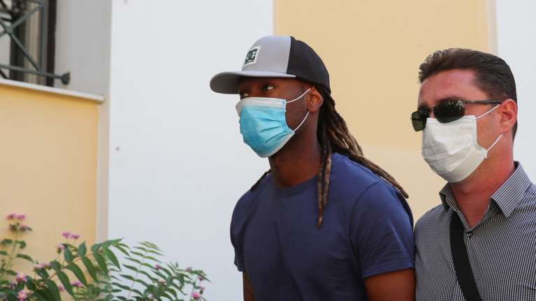 Υπόθεση Σεμέδο: Τα αποκαλυπτικά μηνύματα και το βίντεο που βρήκε η ΕΛΑΣ στο κινητό του ποδοσφαιριστή [Βίντεο]