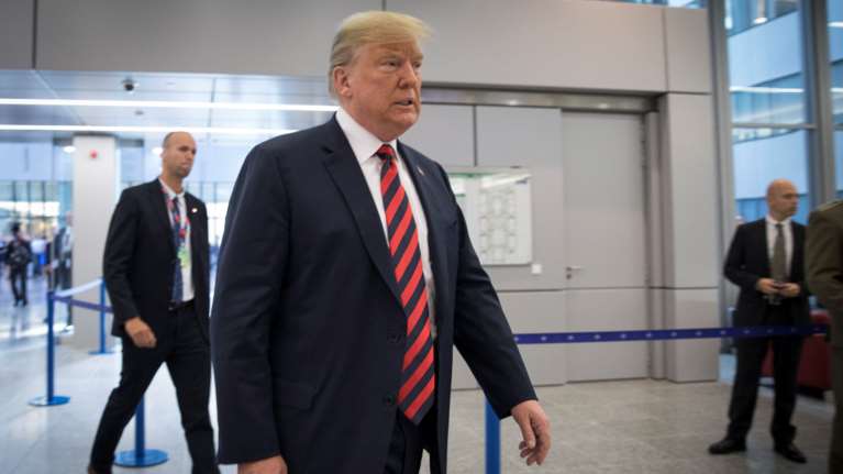 &quot;Καίει&quot; τον Τραμπ η ανιψιά του με το βιβλίο της: &quot;Πώς η οικογένειά μου δημιούργησε τον πιο επικίνδυνο άνδρα του κόσμου&quot;