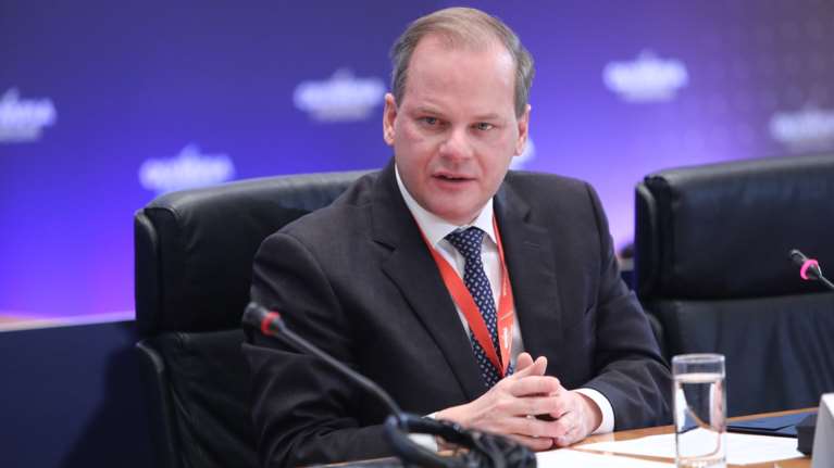 Σήμα κινδύνου από Καραμανλή: Αν δεν &quot;τρέξουν&quot; τα έργα το 2030 η Αθήνα θα είναι απροσπέλαστη πόλη