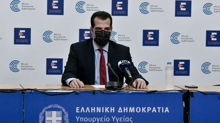 Πλεύρης: Λουκέτο σε δύο φαρμακαποθήκες - "Κανένας δεν παίζει με τη δημόσια υγεία"