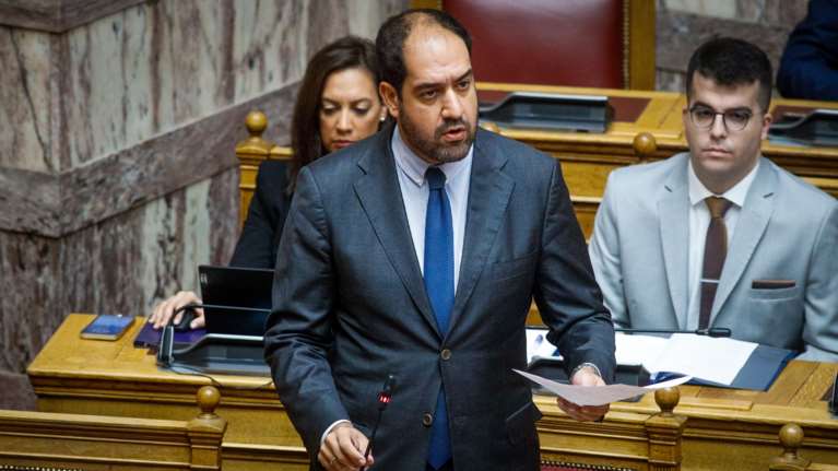 Ο Κεφαλογιάννης απαντά στον Αποστολάκη: Κανένα ζήτημα αποδυνάμωσης των Ενόπλων Δυνάμεων στα νησιά