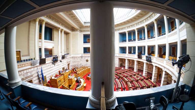 "Υποτίμηση της χώρας": Ομαδικά "πυρά" της αντιπολίτευσης για την αναβολή της συνάντησης Μητσοτάκη - Ερντογάν