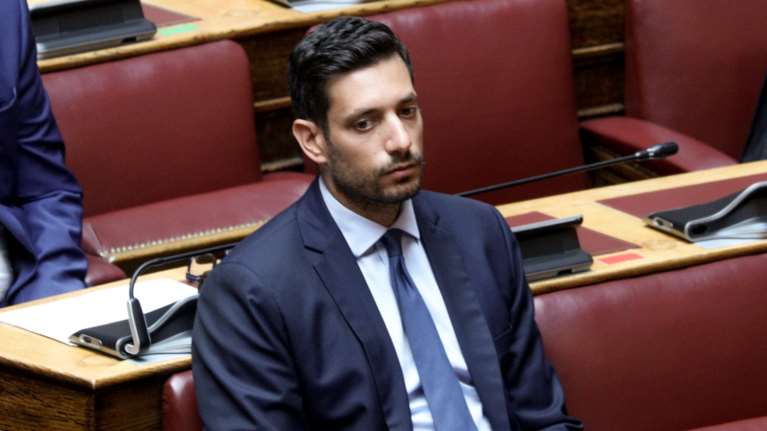 Κόντρα ΣΥΡΙΖΑ-Κυρανάκη για αναρρωτική άδεια και ρεπό: &quot;Βραβείο κοινοβουλευτικής γραφικότητας&quot;