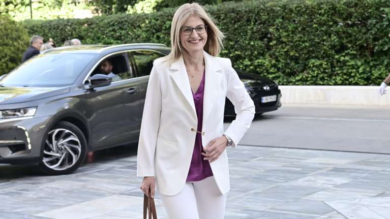 Κριτική της Δώρας Αυγέρη στους &quot;11&quot;: Εφυγαν από τον ΣΥΡΙΖΑ γιατί έχασαν στις εσωκομματικές εκλογές