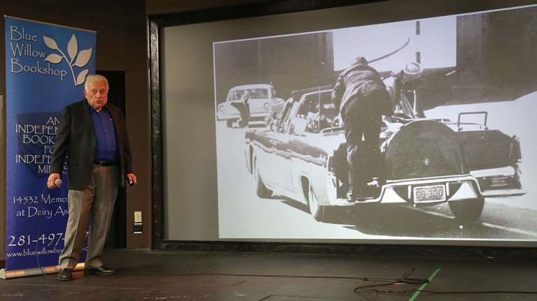 ΗΠΑ: Πέθανε στα 93 του ο πράκτορας της Secret Service που προσπάθησε να σώσει τον Τζον Φ. Κένεντι