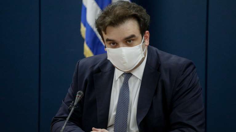 Πιερρακάκης: Μειωμένα τα SMS μετακίνησης μετά το κλείσιμο των Δημοτικών - Γιατί δεν μπήκε &quot;κόφτης&quot;