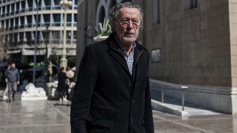 &quot;Είσαστε βρομεροί και τρισάθλιοι&quot; : Αμετανόητος ο Μάκης Τριανταφυλλόπουλος παρά τον σάλο για το χυδαίο σχόλιο για Κραουνάκη