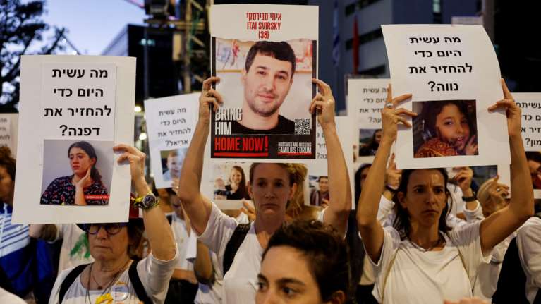 Συμφωνία Ισραήλ - Χαμάς για τετραήμερη κατάπαυση του πυρός και απελευθέρωση 50 ομήρων από τη Γάζα