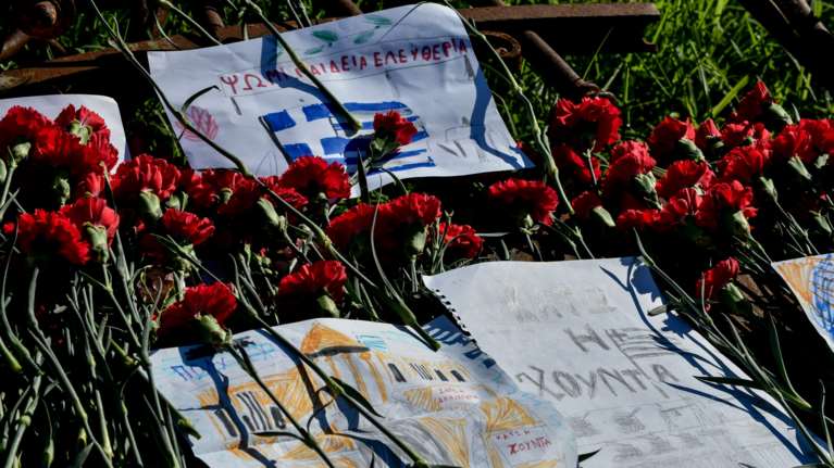 Πολυτεχνείο: Ανοιξαν οι πύλες για τον εορτασμό της 49ης επετείου - Ποιες ώρες