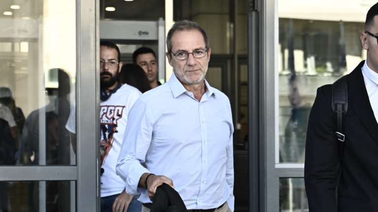 Αναβλήθηκε για τις 21 Μαρτίου η δίκη του Δημήτρη Λιγνάδη - &quot;Είναι δέσμιος, δεν μπορεί να εργαστεί&quot;, λέει ο Κούγιας