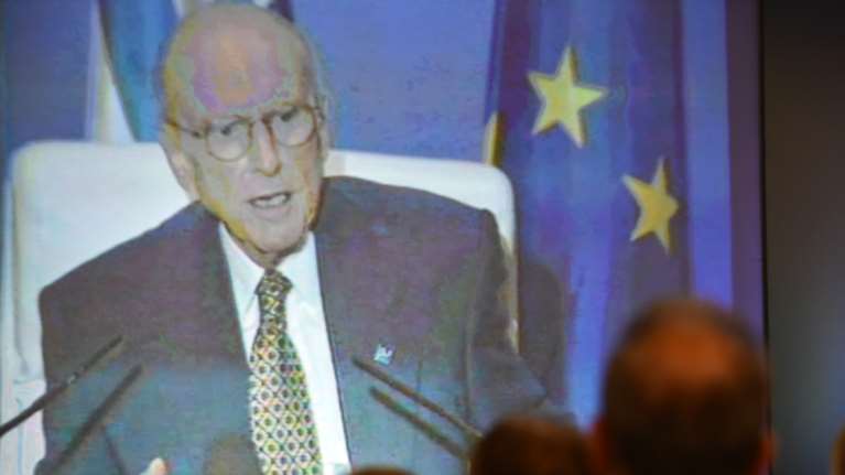 Νέο κόμμα στην Κεντροαριστερά - Ιδρύεται Κίνημα Φίλων Ανδρέα Παπανδρέου