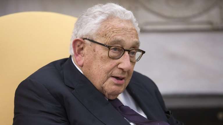 Ο Κίσινγκερ για τους πανηγυρισμούς των Παλαιστινίων στη Γερμανία για τις φρικαλεότητες της Χαμάς- Λάθος να δέχεσαι τέτοιους μετανάστες