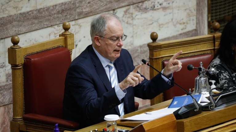 Τασούλας για θάνατο Κατσανέβα: Είχε αδιάλειπτο ενδιαφέρον και συμμετοχή στα πολιτικά πράγματα