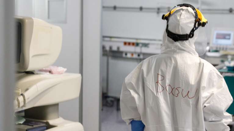 Κορονοϊός: 116 τα θύματα - Νεκρός 66χρονος από τις Σέρρες