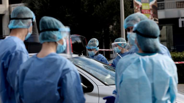 Ένας στους τρεις ασθενείς με κορονοϊό έχει συμπτώματα ακόμη και μετά από εννέα μήνες