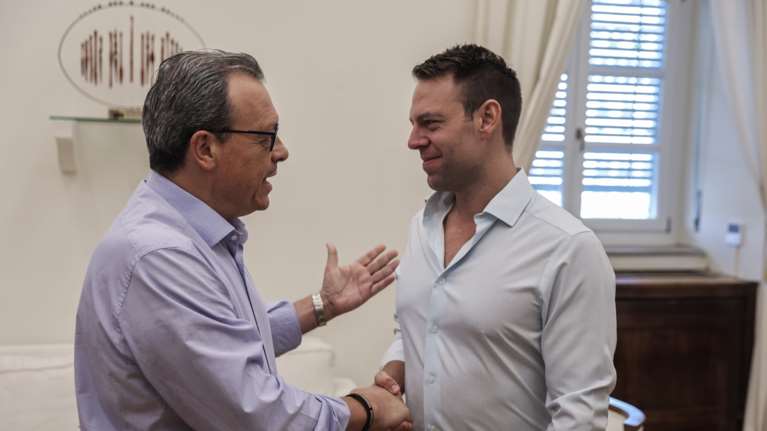 Κοινή δήλωση Κασσελάκη-Φάμελλου: &quot;Κυβερνητικό πραξικόπημα σε ΑΔΑΕ και ΕΣΡ με ακροδεξιό deal&quot;