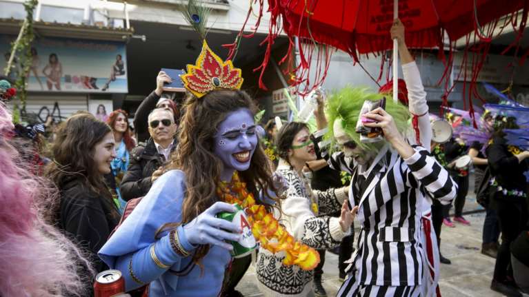 Απόκριες 2023: Πότε ανοίγει το Τριώδιο, πότε πέφτουν Τσικνοπέμπτη και Καθαρά Δευτέρα