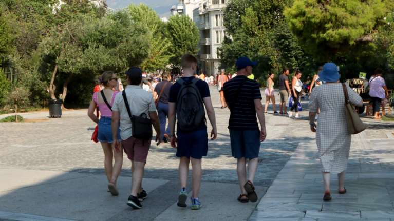 Τζανάκης: Θα έχουμε ήσυχο Σεπτέμβριο με λίγα κρούσματα - Παραπληροφόρηση οι θάνατοι από εμβόλια