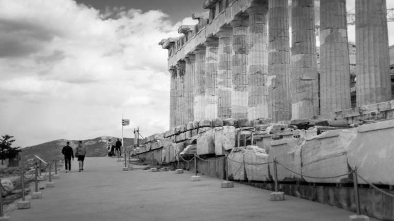 Το &quot;τσιμέντωμα&quot; της Ακρόπολης μέσα από τα μάτια του φωτογράφου Κωνσταντίνου Πίττα- Τράτζικ