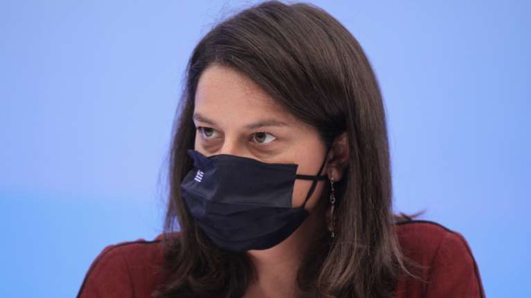 Κορονοϊός: Θετική στον ιό η υπουργός Παιδείας Νίκη Κεραμέως