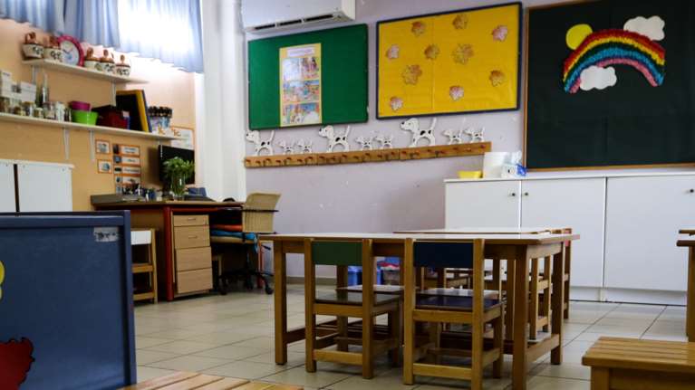 Πώς ανοίγουν αύριο οι παιδικοί και βρεφονηπιακοί σταθμοί - 15 παιδιά ανά αίθουσα και απόσταση 1,5 μέτρου