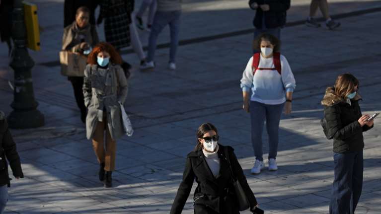 Κορονοϊός: Μεγάλη αύξηση με 26.536 νέα κρούσματα - 50 θάνατοι και  358 διασωληνωμένοι