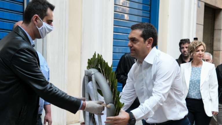 Δημοσκόπηση Opinion Poll: Το 68% κατακρίνει τον Τσίπρα για τη στάση του στη Μαρφίν