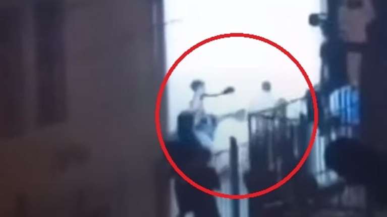 Θεσσαλονίκη: Παρέμβαση εισαγγελέα για τους αγώνες πυγμαχίας σε αυλή δημοτικού σχολείου της Χαριλάου [βίντεο]