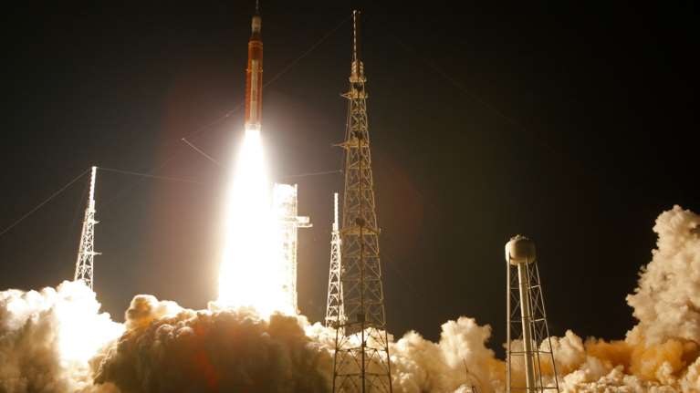 NASΑ: Εκτοξεύθηκε η αποστολή Artemis 1 με προορισμό τη Σελήνη - Εντυπωσιακό βίντεο