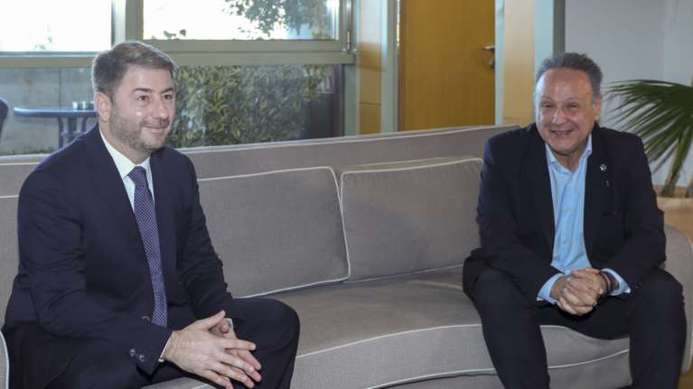 Απάντηση Ανδρουλάκη σε Μητσοτάκη: &quot;Ποιος λαΐκιζε όταν η χώρα χρεωκοπούσε και μιλούσε για οριζόντια μείωση του ΦΠΑ το 2019;&quot;