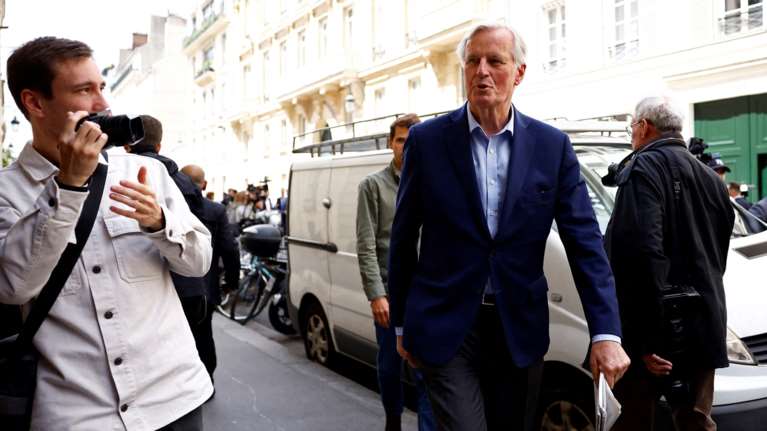 Τέλος στο πολιτικό θρίλερ της Γαλλίας: Ο Εμανουέλ Μακρόν διόρισε νέο πρωθυπουργό της χώρας τον Μισέλ Μπαρνιέ