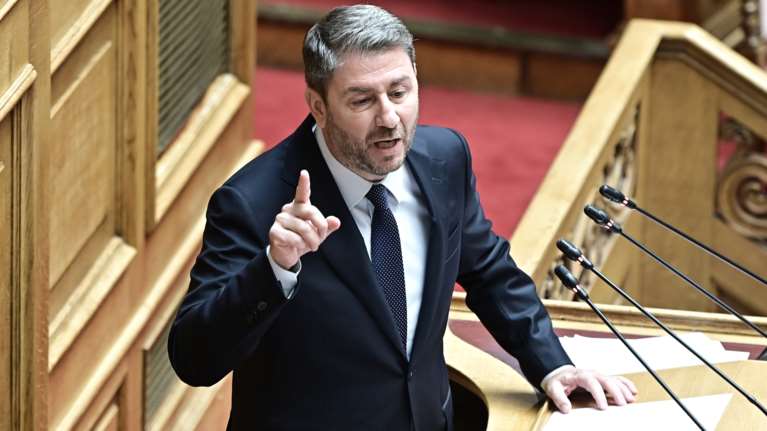 Ανδρουλάκης: Εσείς φοράτε τη φανέλα της διαφθοράς και της αναξιοπρέπειας -Εμείςτης διαφάνειας και της αλήθειας