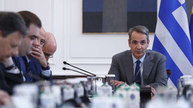 Μητσοτάκης στο υπουργικό συμβούλιο για τις φωτιές: Ευχαριστώ όλα τα στελέχη της πρώτης γραμμής, τα δύσκολα είναι μπροστά μας