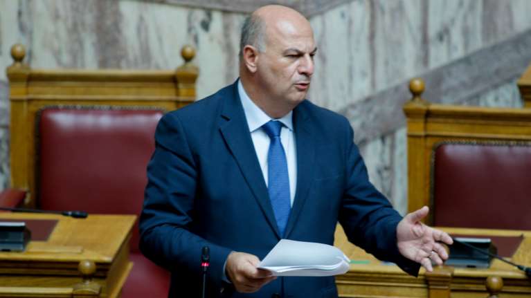 Ποινικός Κώδικας: Απέσυρε άρθρο για την κράτηση ανηλίκων ο Τσιάρας - Δεκτές οι ενστάσεις της αντιπολίτευσης