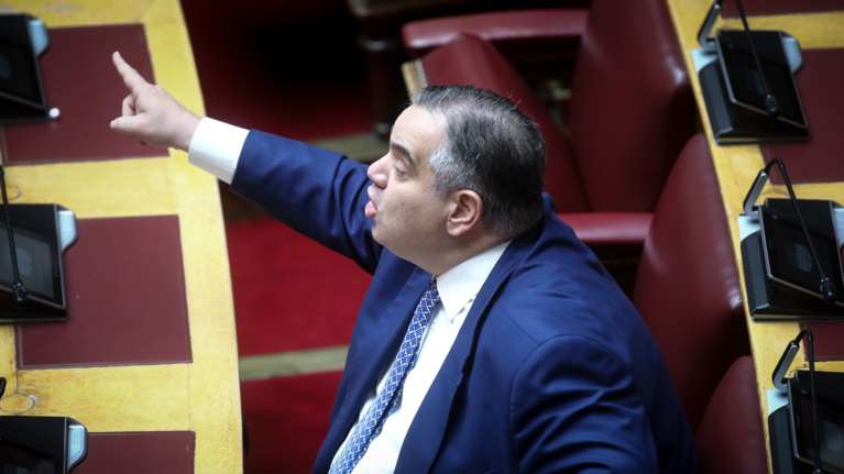 Βασίλης Σπανάκης: Διέρρηξαν το αυτοκίνητο του βουλευτή της ΝΔ στη Νέα Σμύρνη