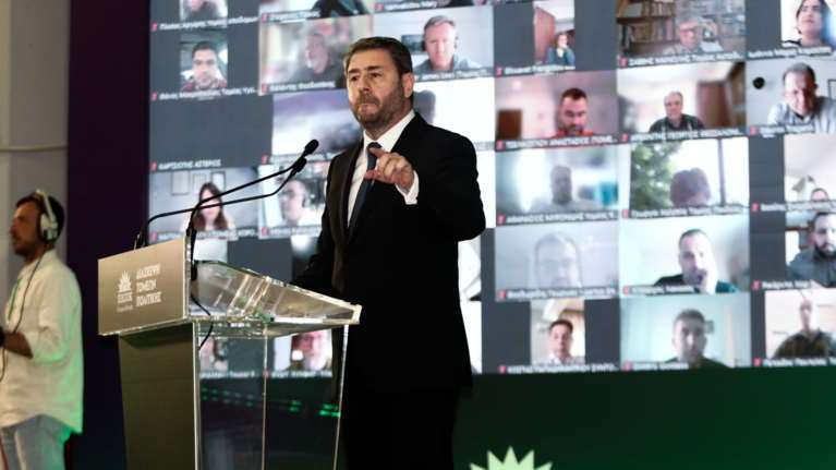 Ρελάνς ΠΑΣΟΚ με σειρά προτάσεων για τους σιδηρόδρομους: Στο τραπέζι και η επανεξέταση της σύμβασης με τη Hellenic Train