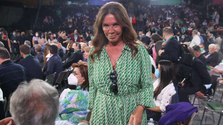 Βάνα Μπάρμπα: "Έπαθα μεγάλη ζημιά - Μεγάλος επιχειρηματίας των μίντια θα πάρει μήνυση από μένα" [Βίντεο]