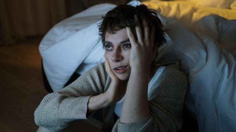 Διπολική διαταραχή: Αυξημένος ο κίνδυνος για τα παιδιά από πολύ νέους ή πολύ μεγάλους γονείς