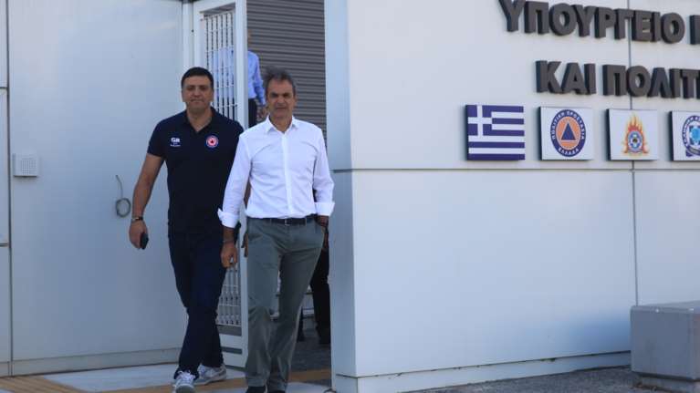 Η κυβέρνηση ομολογεί ότι πρέπει να αλλάξουν όλα στην πυρόσβεση μετά το σοκ της Πάρνηθας και του Έβρου