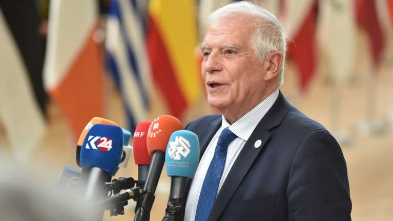 Πυρά Μπορέλ σε ΗΠΑ: Αν πιστεύουν ότι έχουν σκοτωθεί τόσοι πολλοί άνθρωποι στη Γάζα, ας παραδίδουν λιγότερα όπλα στο Ισραήλ