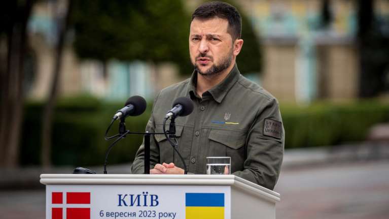 Ο Ζελένσκι παραδέχεται την υπεροχή της Ρωσίας στον αέρα - &quot;Σταματούν την αντεπίθεσή μας&quot;