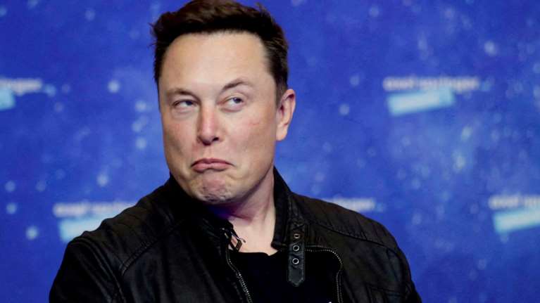Ο Έλον Μασκ αναπαράγει ψεκασμένο δημοσίευμα από σάιτ γνωστό για fake news: &quot;Πληθυσμιακή κατάρρευση της Ελλάδας&quot;