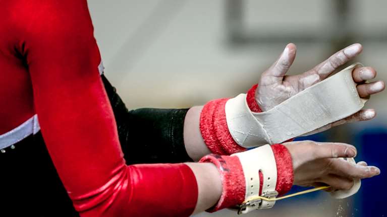 Ελληνίδα πρωταθλήτρια της ενόργανης γυμναστικής μήνυσε ομοσπονδιακό προπονητή για απόπειρα βιασμού