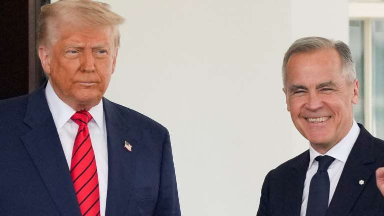 Πληρωμένη απάντηση του Καναδού πρωθυπουργού στον Τραμπ: "Εμείς είμαστε η Αθήνα, αυτοί είναι η Ρώμη" [βίντεο]