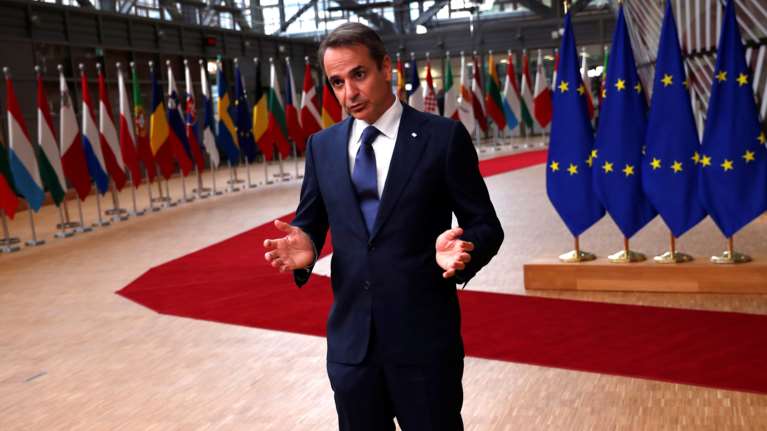 Μητσοτάκης για μετάλλαξη Όμικρον: Παράθυρο για περισσότερα υποχρεωτικά PCR τεστ τα Χριστούγεννα- Προσωρινό το μέτρο