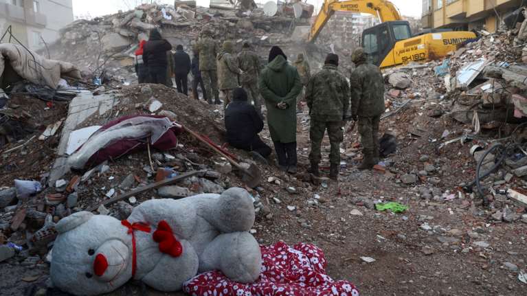 Λέκκας για Τουρκία: Αναμένεται νέος σεισμός έως και 7 Ρίχτερ - Οι μετασεισμοί θα διαρκέσουν 1 χρόνο